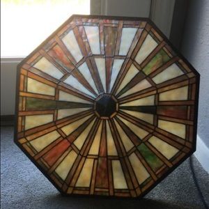 Stained glass light fixture